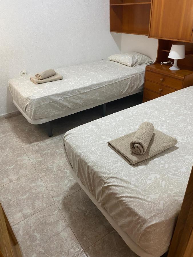 Cozy Apartment In Centre Of Alicante Near Plaza De Toros Eksteriør billede