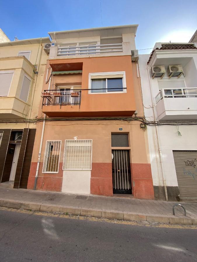 Cozy Apartment In Centre Of Alicante Near Plaza De Toros Eksteriør billede