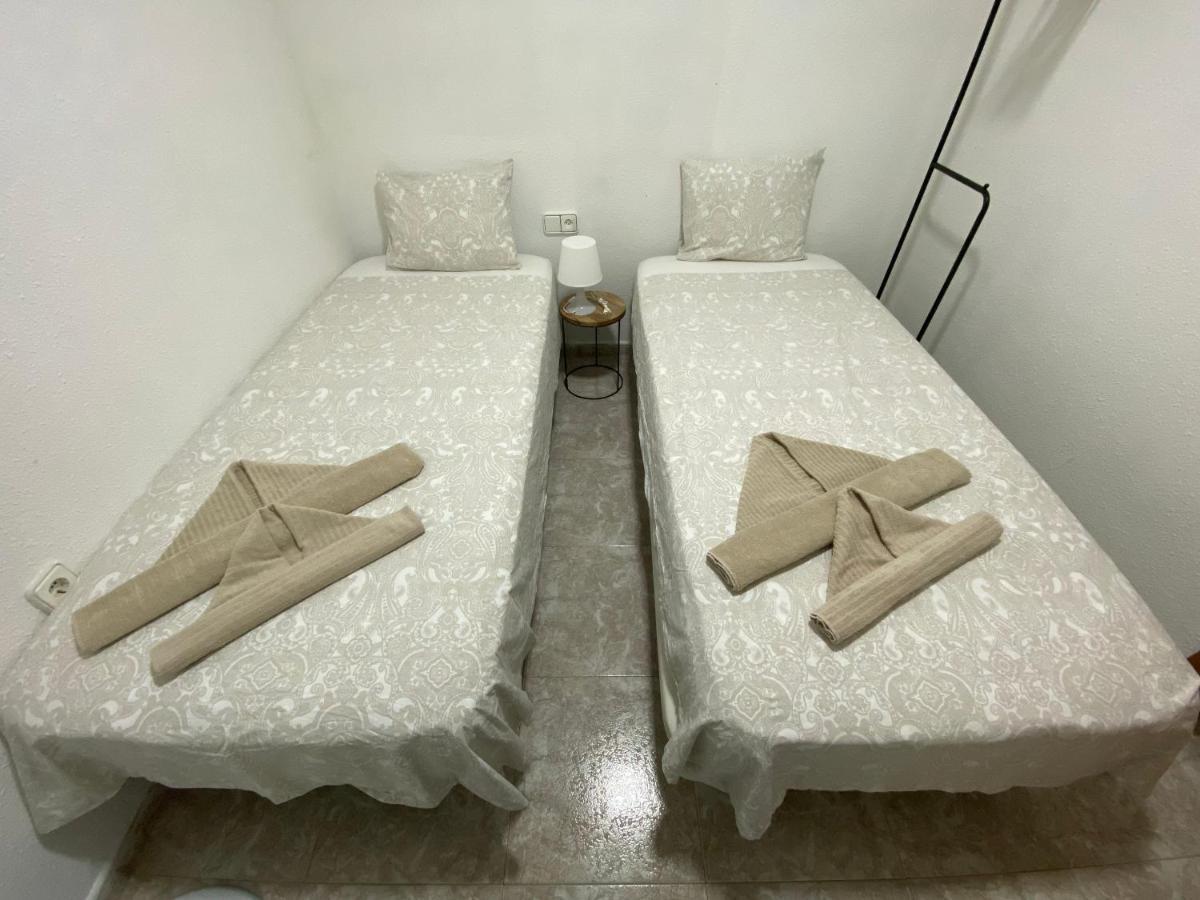 Cozy Apartment In Centre Of Alicante Near Plaza De Toros Eksteriør billede